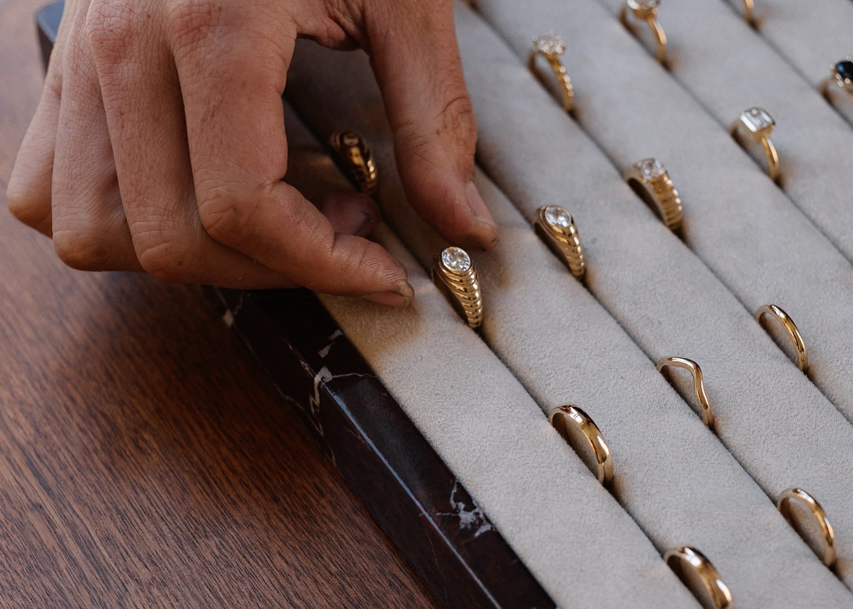 RING SIZE GUIDE